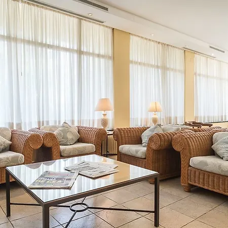 Otel Intur Azor 3*