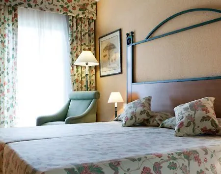 Intur Azor 3* بينيكاسّين